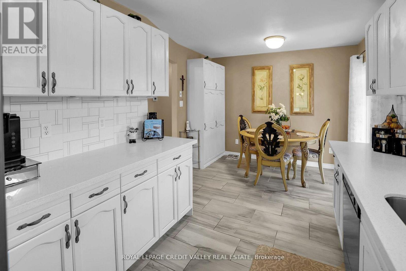 4329 Concord Avenue, Lincoln, Ontario  L0R 1B6 - Photo 14 - X12742280