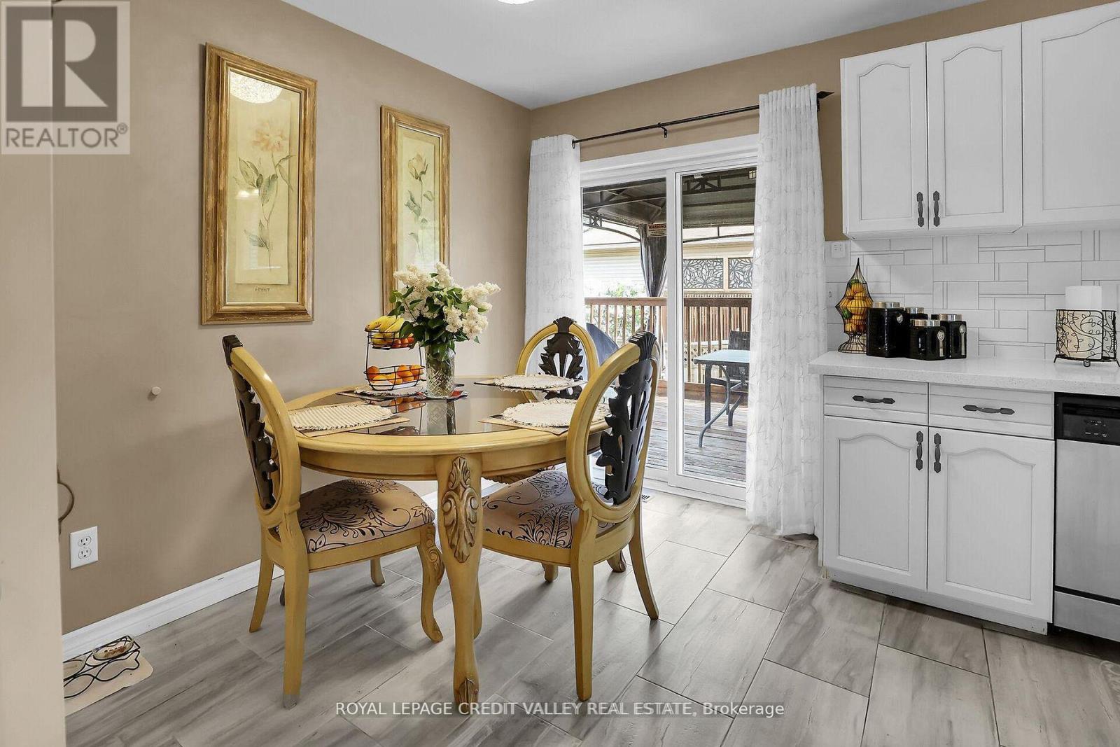 4329 Concord Avenue, Lincoln, Ontario  L0R 1B6 - Photo 15 - X12742280