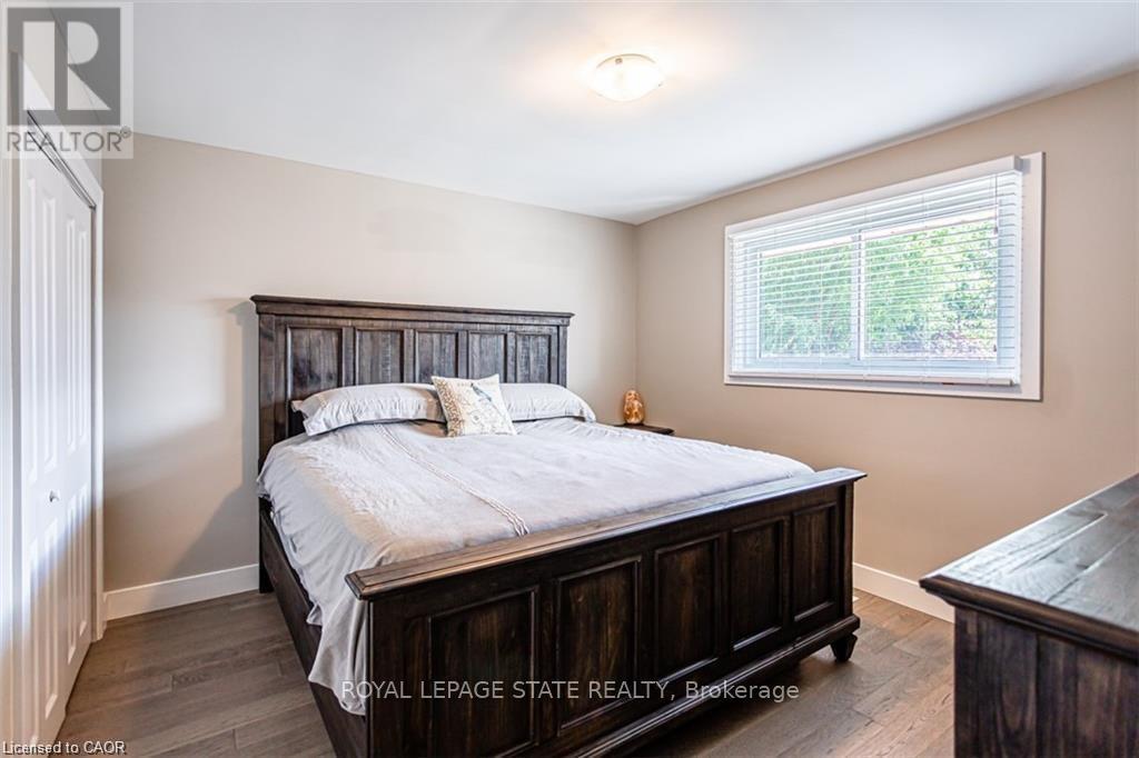 47 Atwater Crescent, Hamilton, Ontario  L9C 2E8 - Photo 8 - X12742300