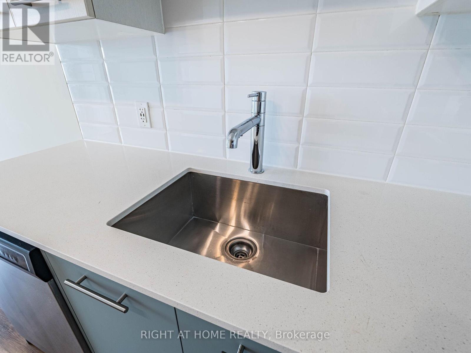 804 - 385 Winston Road, Grimsby, Ontario  L3M 4E8 - Photo 30 - X12742306