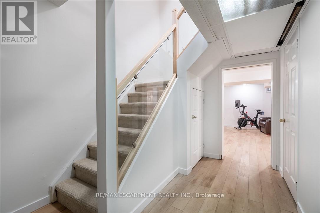 63 - 391 Stone Church Road, Hamilton, Ontario  L8B 2H3 - Photo 32 - X12742440