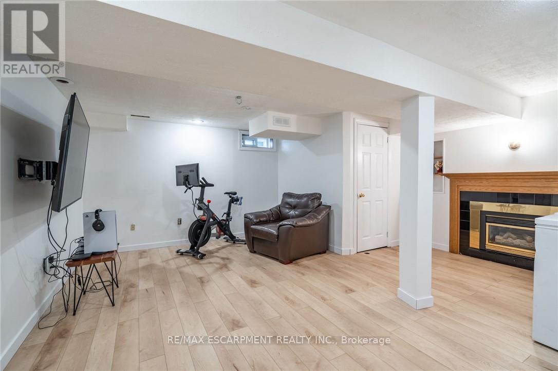 63 - 391 Stone Church Road, Hamilton, Ontario  L8B 2H3 - Photo 34 - X12742440