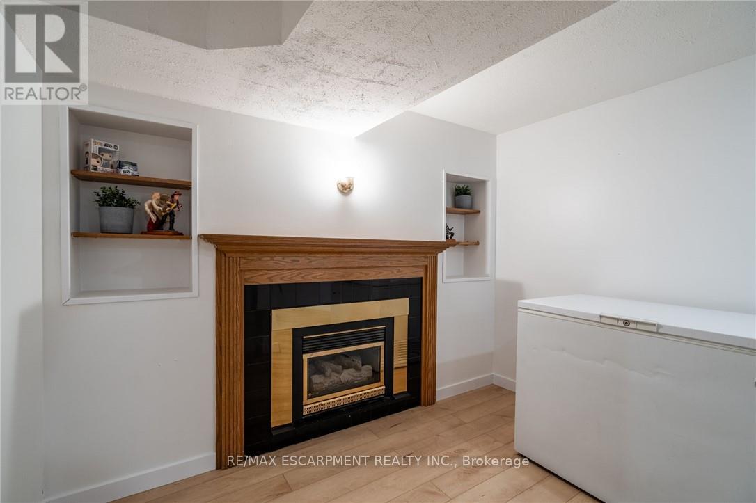 63 - 391 Stone Church Road, Hamilton, Ontario  L8B 2H3 - Photo 37 - X12742440