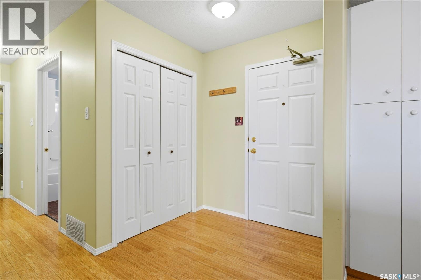 310 2203 Angus Street, Regina, Saskatchewan  S4T 2A3 - Photo 3 - SK021808