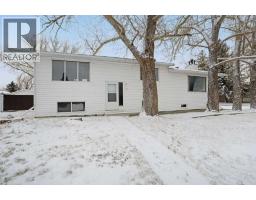 24 Beamish Park Drive E, Brooks, Alberta