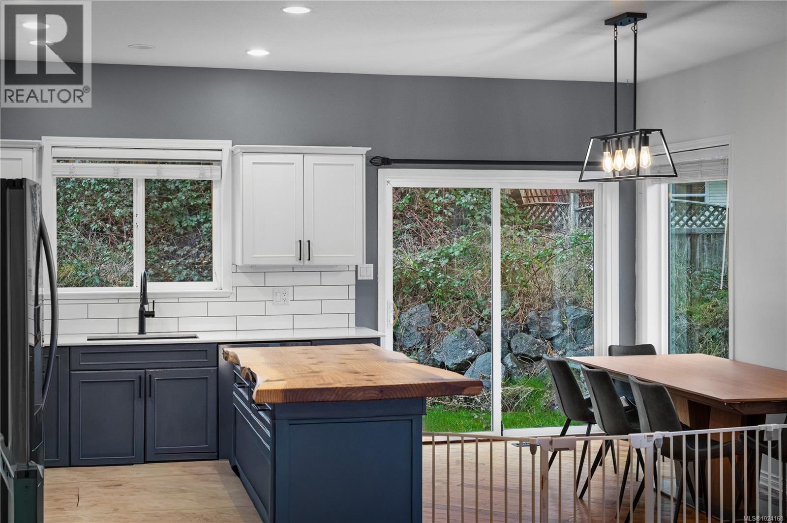 1244 Blesbok Rd, Campbell River, British Columbia  V9W 7X6 - Photo 5 - 1024168