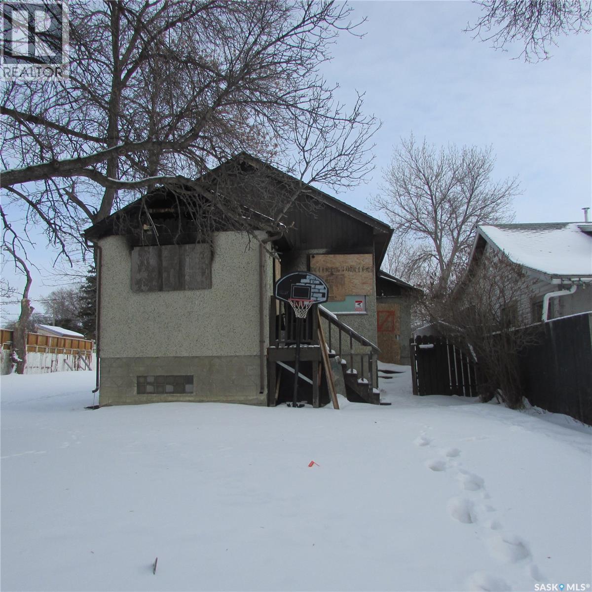 1051 Wascana STREET, Regina, Saskatchewan