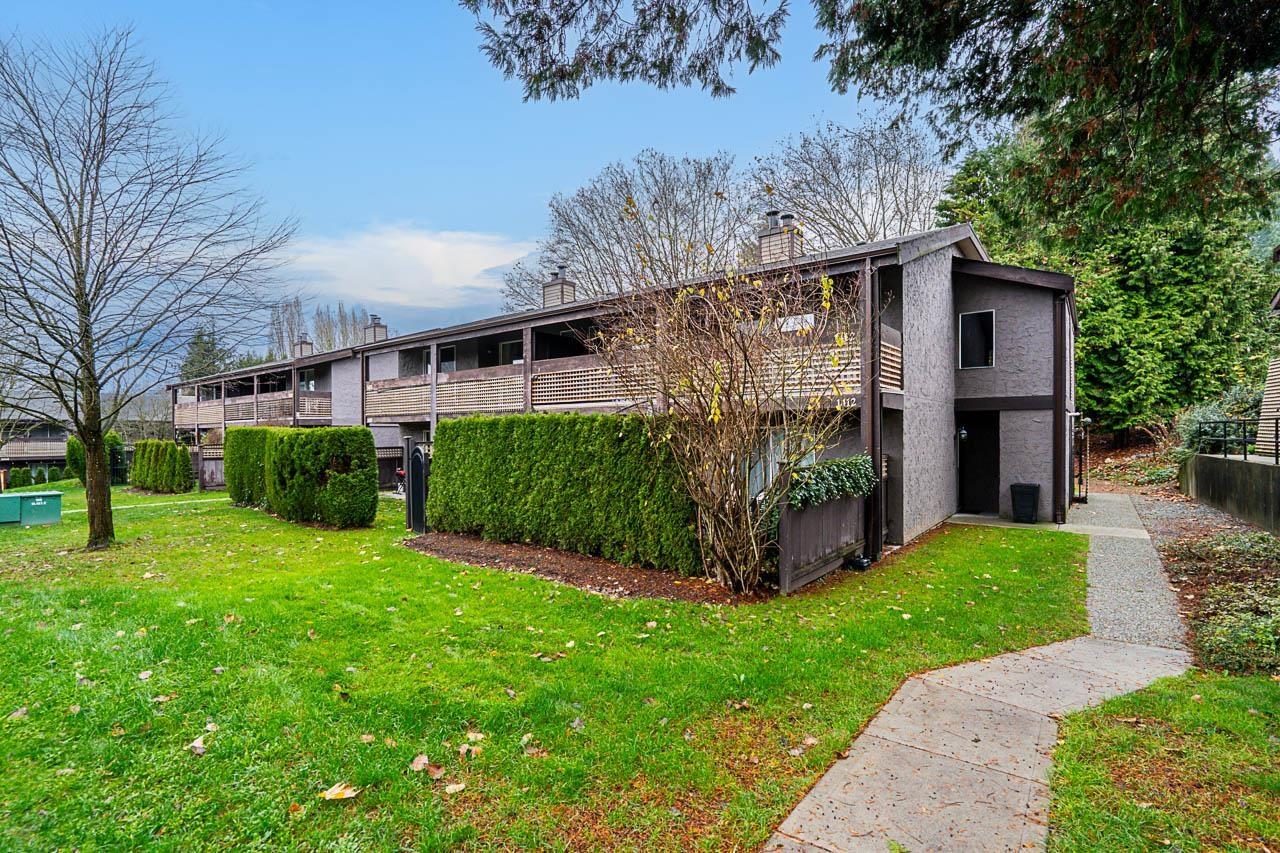 1422 34909 Old Yale Road, Abbotsford, British Columbia  V3G 2E7 - Photo 1 - R3083809