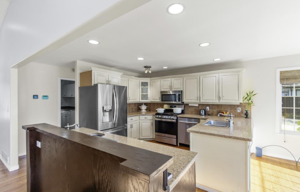 30317 Berg Avenue, Mission, British Columbia  V4S 1C8 - Photo 12 - R3084764