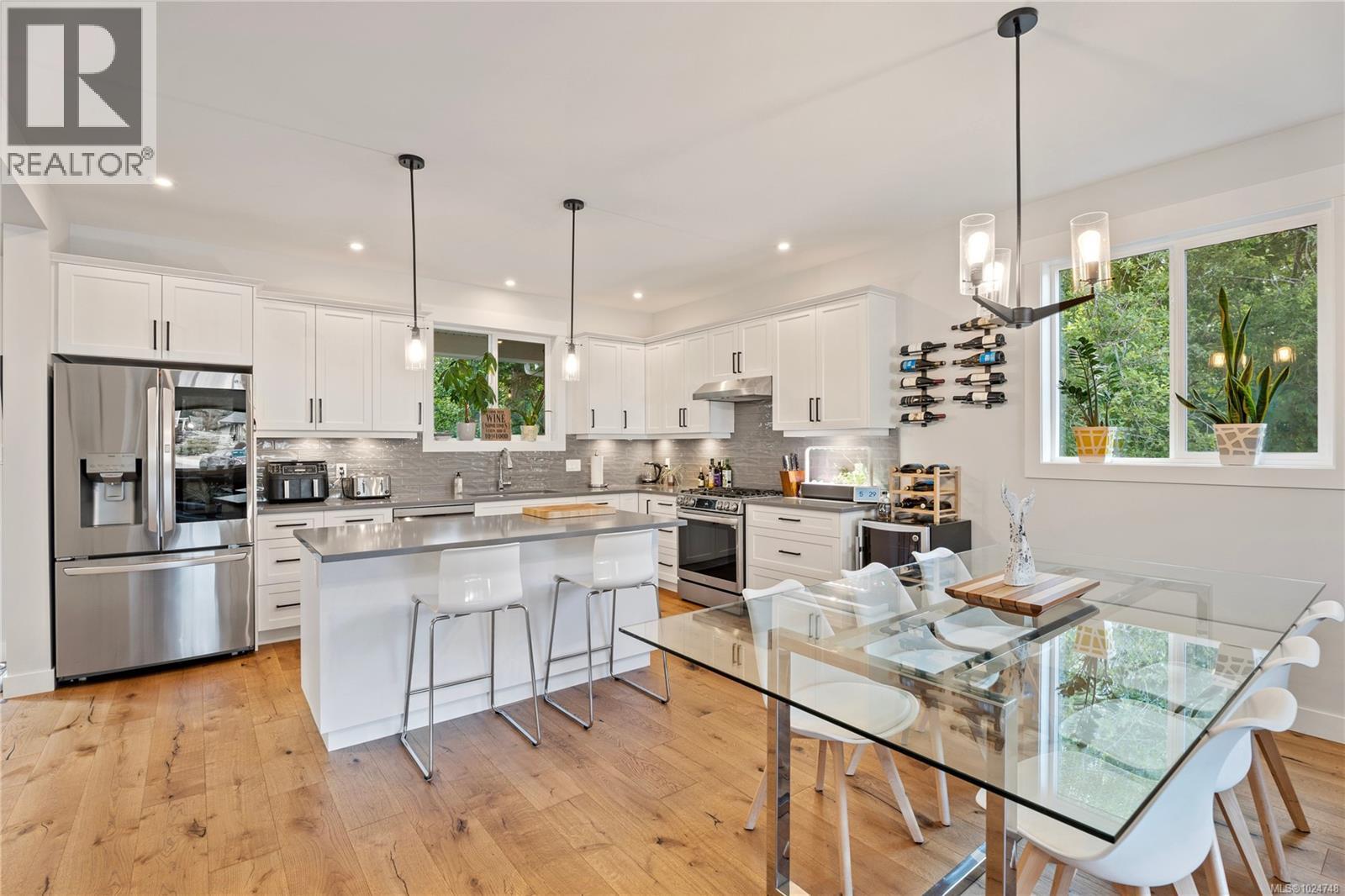 2052 Ernest Lane, Duncan, British Columbia  V9L 5R4 - Photo 6 - 1024748