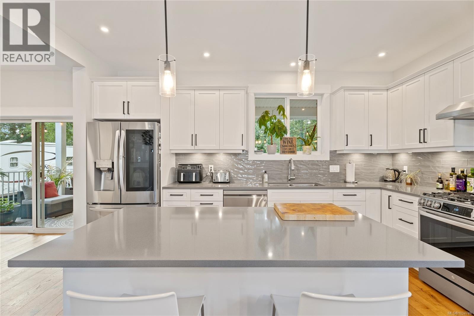 2052 Ernest Lane, Duncan, British Columbia  V9L 5R4 - Photo 7 - 1024748