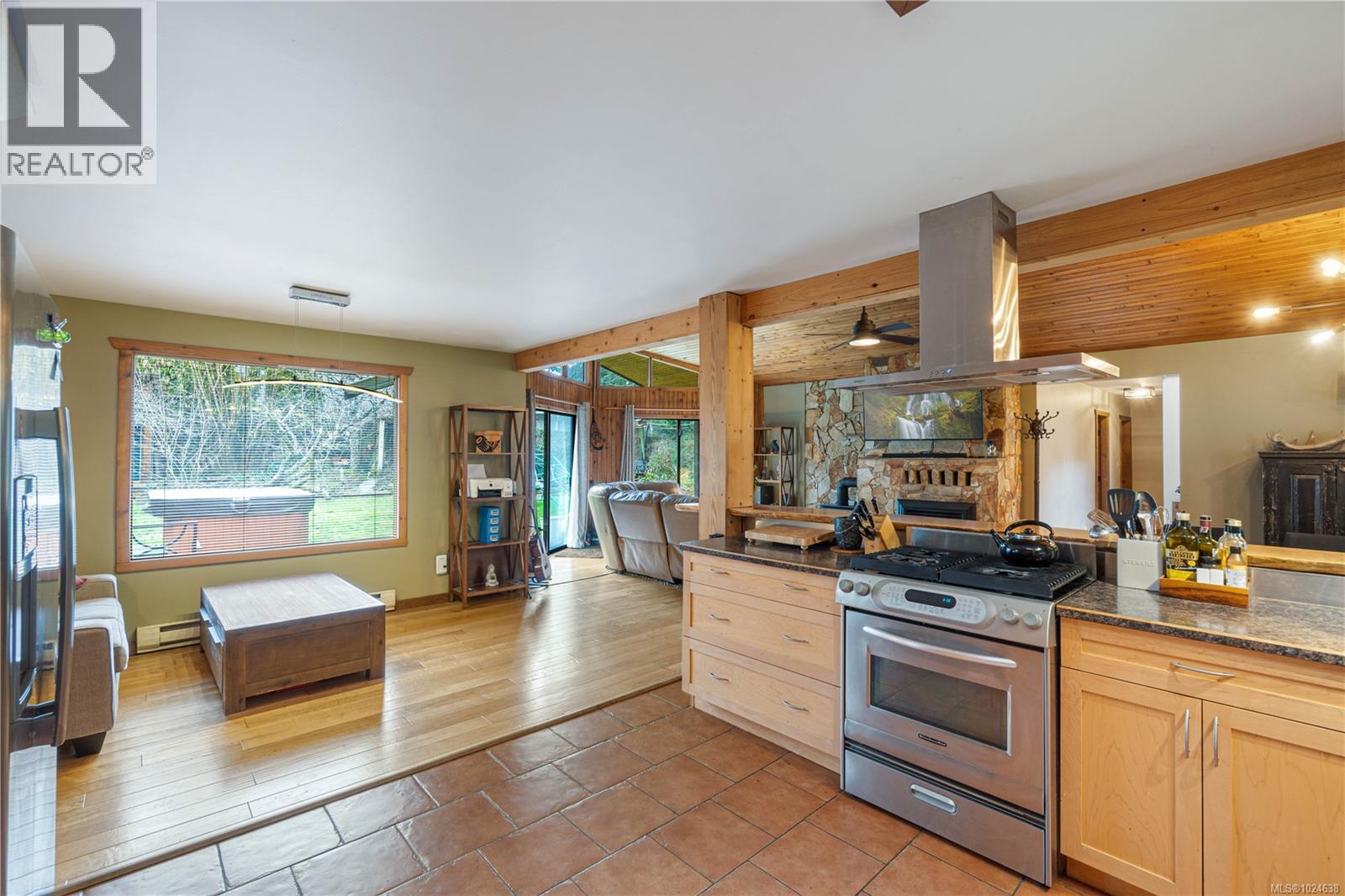 972 Woodpecker Pl, Parksville, British Columbia  V9P 1T1 - Photo 17 - 1024638