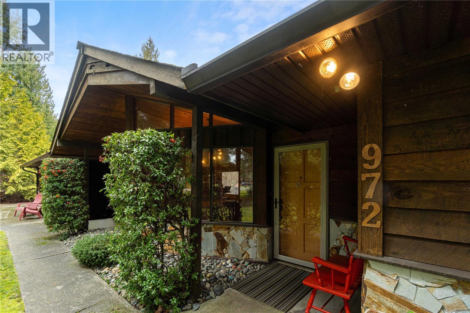 972 Woodpecker Pl, Parksville, British Columbia  V9P 1T1 - Photo 34 - 1024638