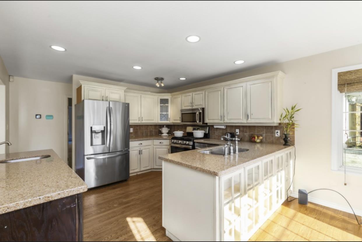 30317 Berg Avenue, Mission, British Columbia  V4S 1C8 - Photo 11 - R3084764