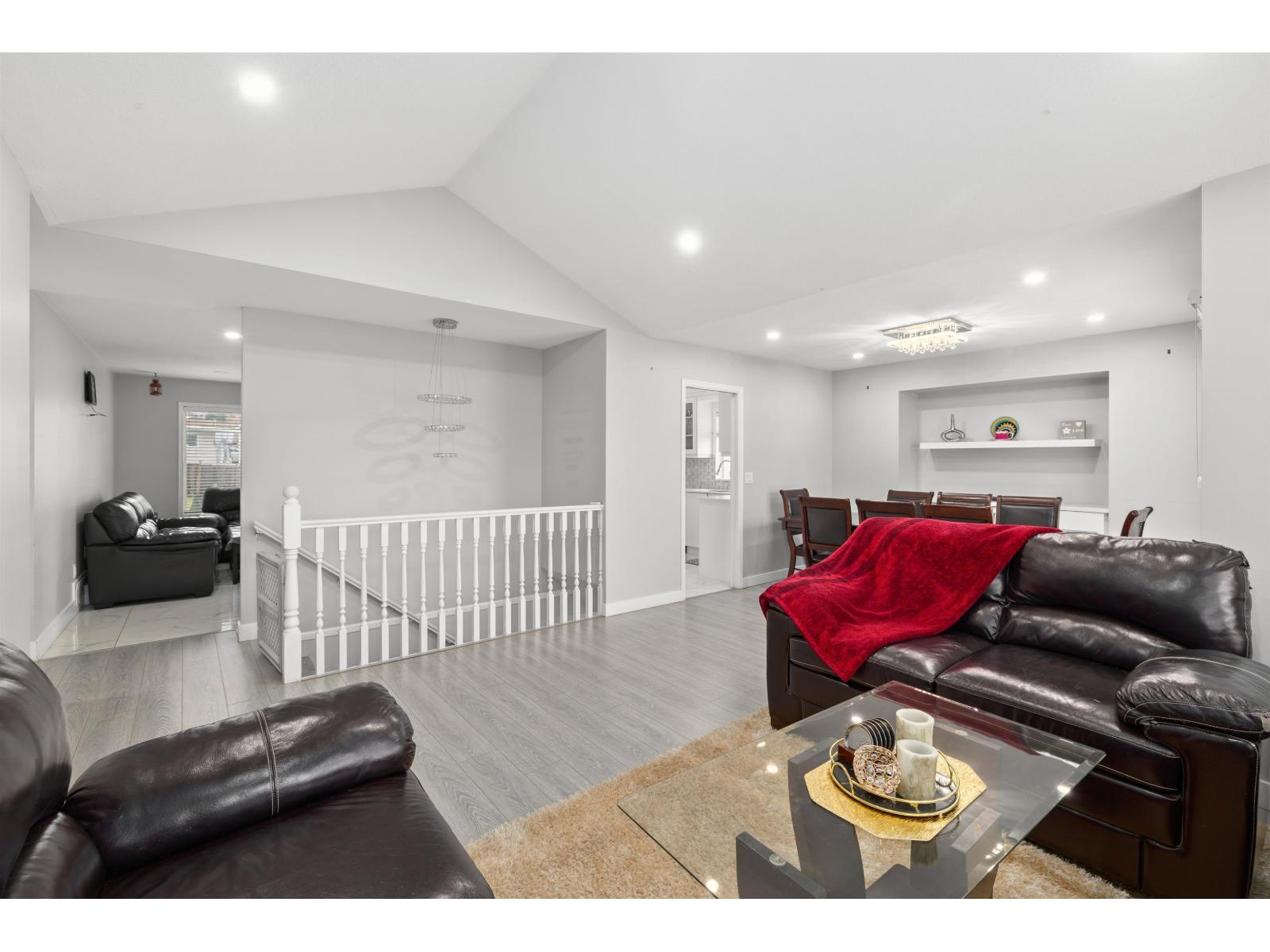 31165 Sidoni Avenue, Abbotsford, British Columbia  V2T 5J8 - Photo 9 - R3084749