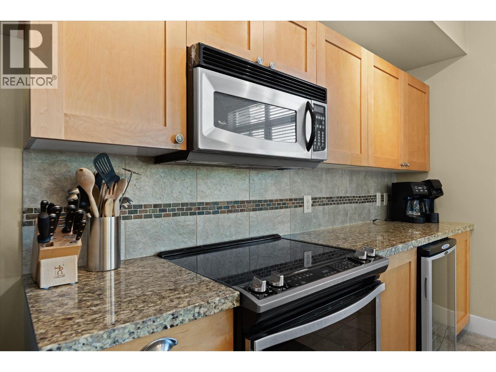 4205 Gellatly Road Unit# 301, West Kelowna, British Columbia  V4T 2K2 - Photo 12 - 10373073