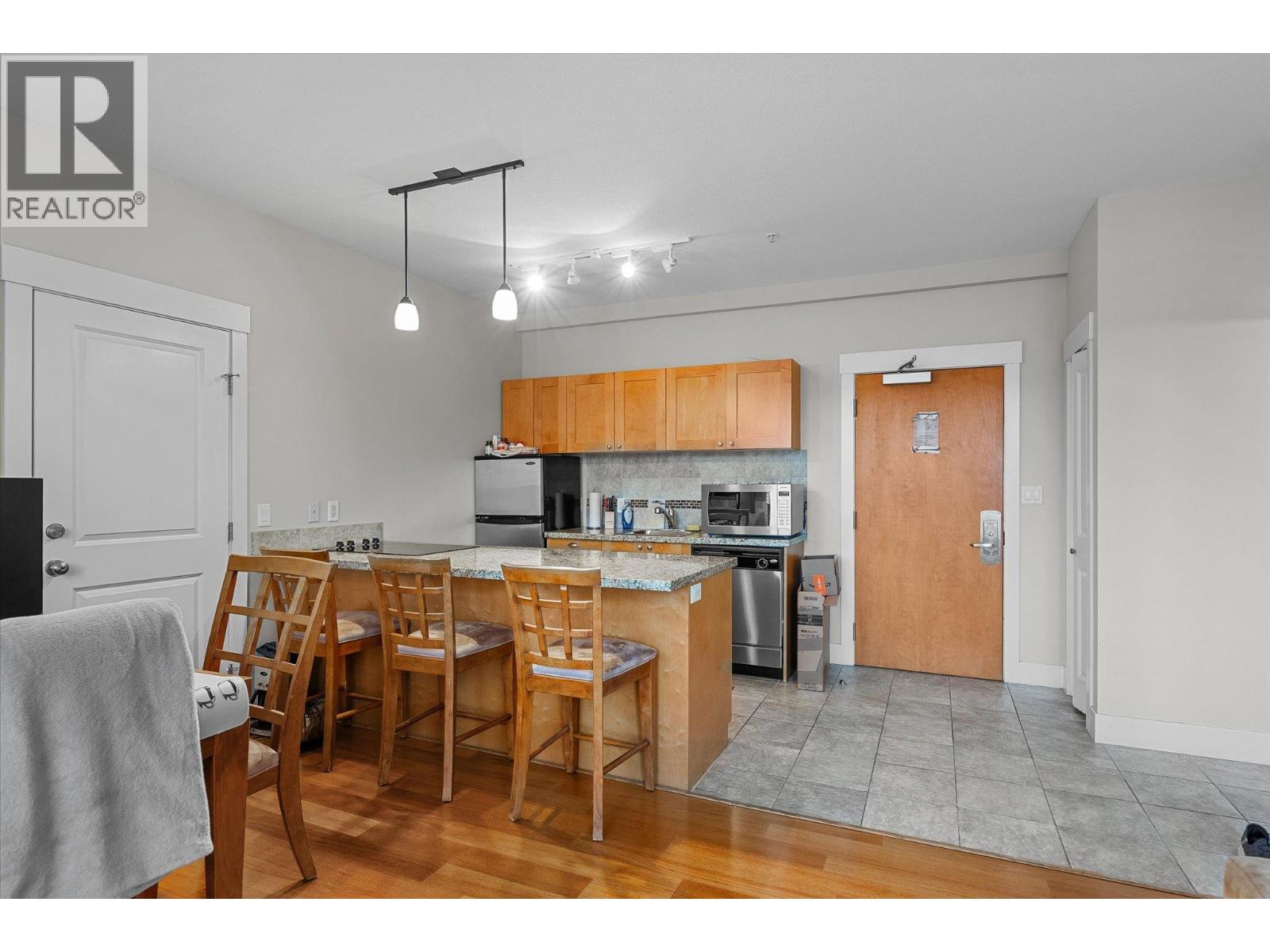 4205 Gellatly Road Unit# 301, West Kelowna, British Columbia  V4T 2K2 - Photo 45 - 10373073