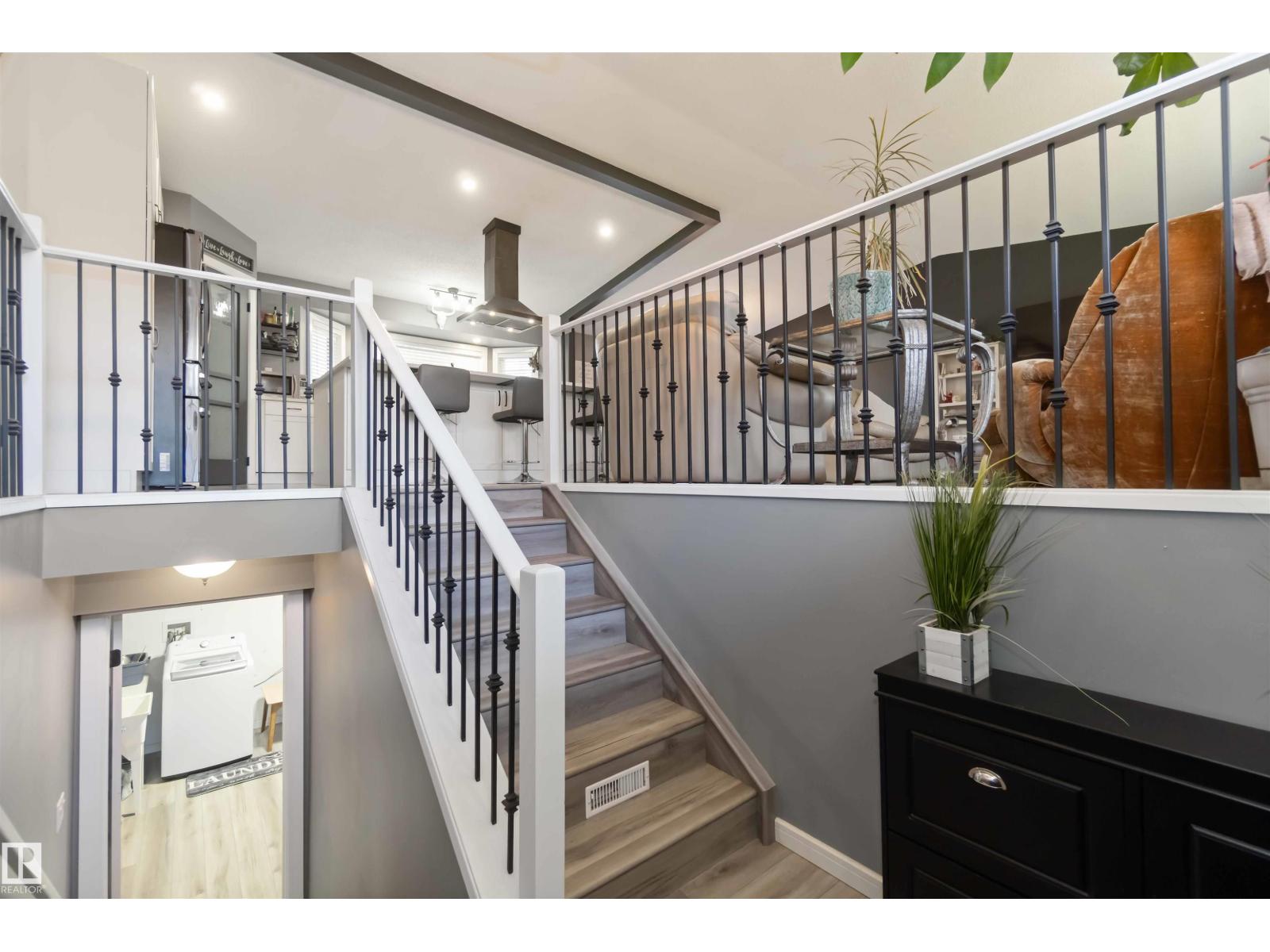 121 27019 Twp Road 514, Rural Parkland County, Alberta  T7Y 1G6 - Photo 3 - E4471623