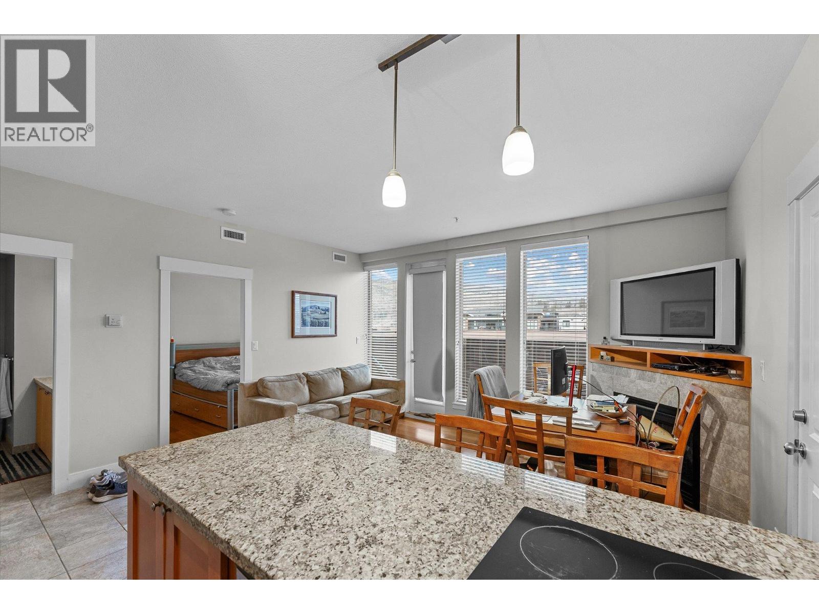 4205 Gellatly Road Unit# 301, West Kelowna, British Columbia  V4T 2K2 - Photo 42 - 10373073