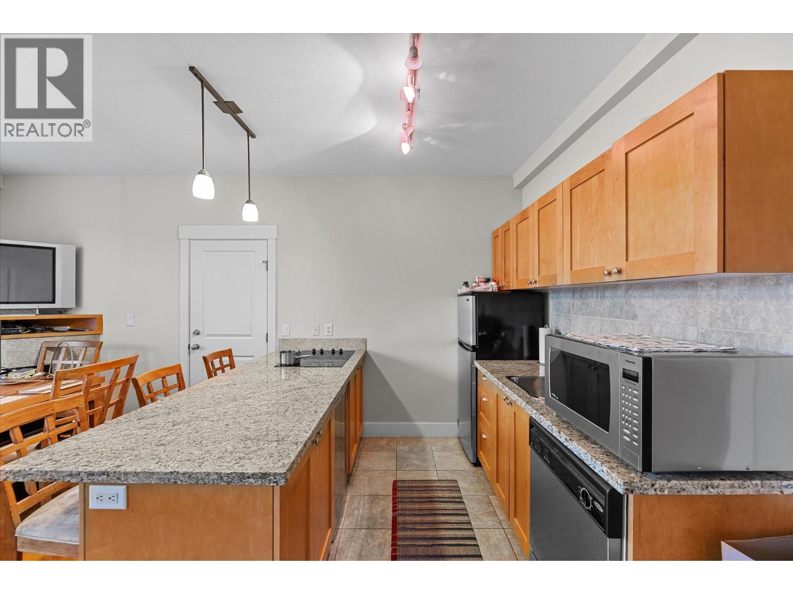 4205 Gellatly Road Unit# 301, West Kelowna, British Columbia  V4T 2K2 - Photo 40 - 10373073