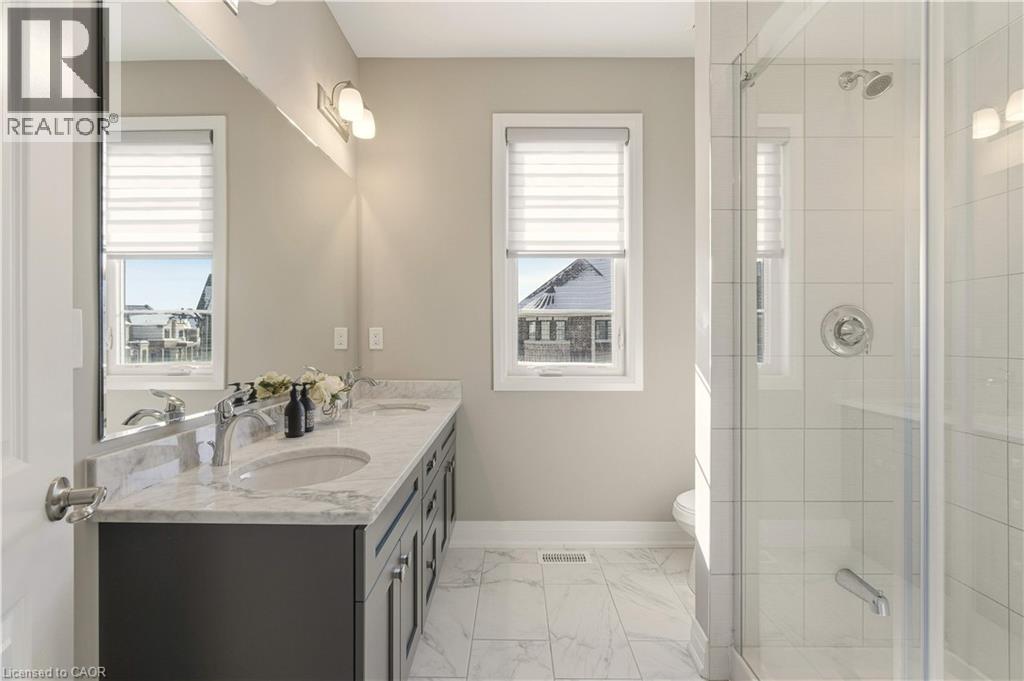 1456 Ford Strathy Crescent, Oakville, Ontario  L6H 3W9 - Photo 39 - 40801784