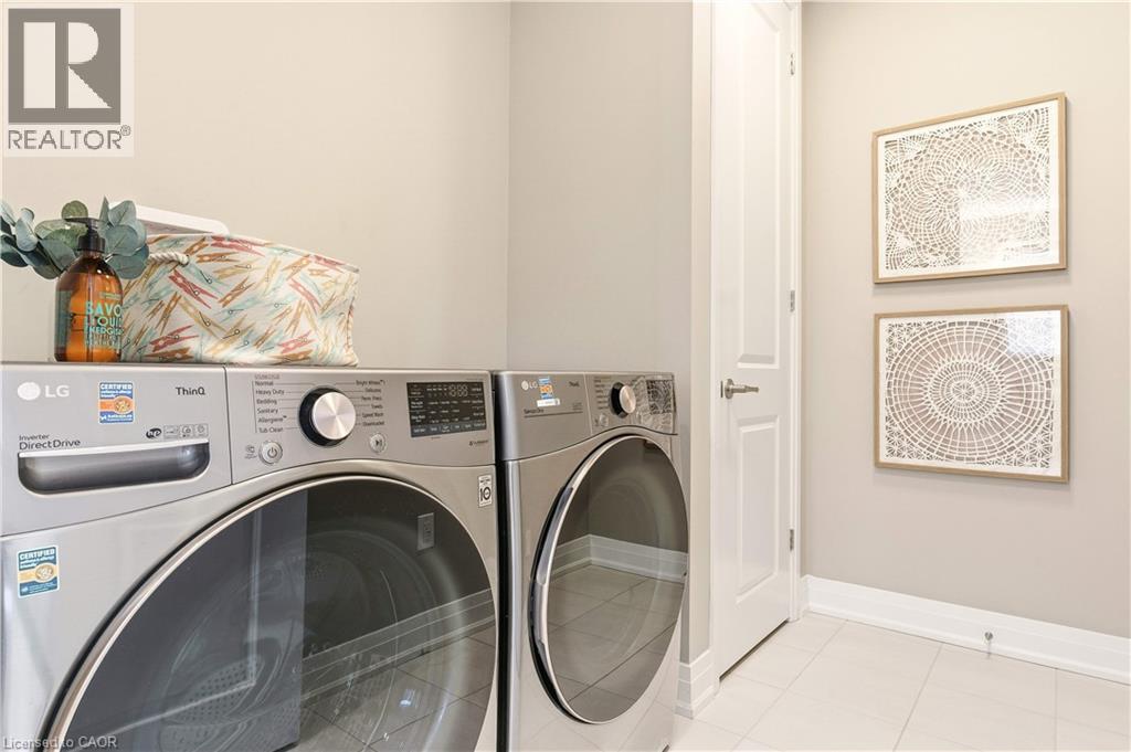 1456 Ford Strathy Crescent, Oakville, Ontario  L6H 3W9 - Photo 41 - 40801784