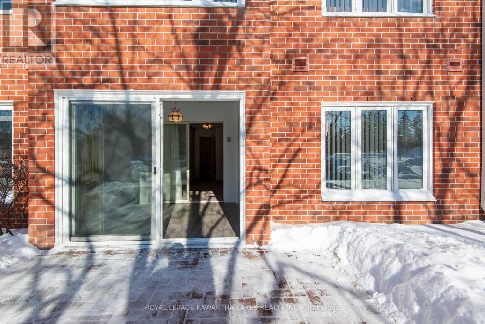 108 - 2 Heritage Way, Kawartha Lakes, Ontario  K9V 5P5 - Photo 19 - X12742536