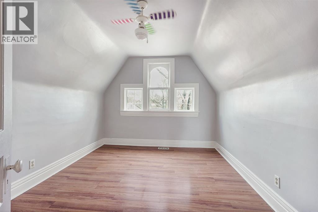 1210 6 Avenue S, Lethbridge, Alberta  T1J 1A4 - Photo 17 - A2277445