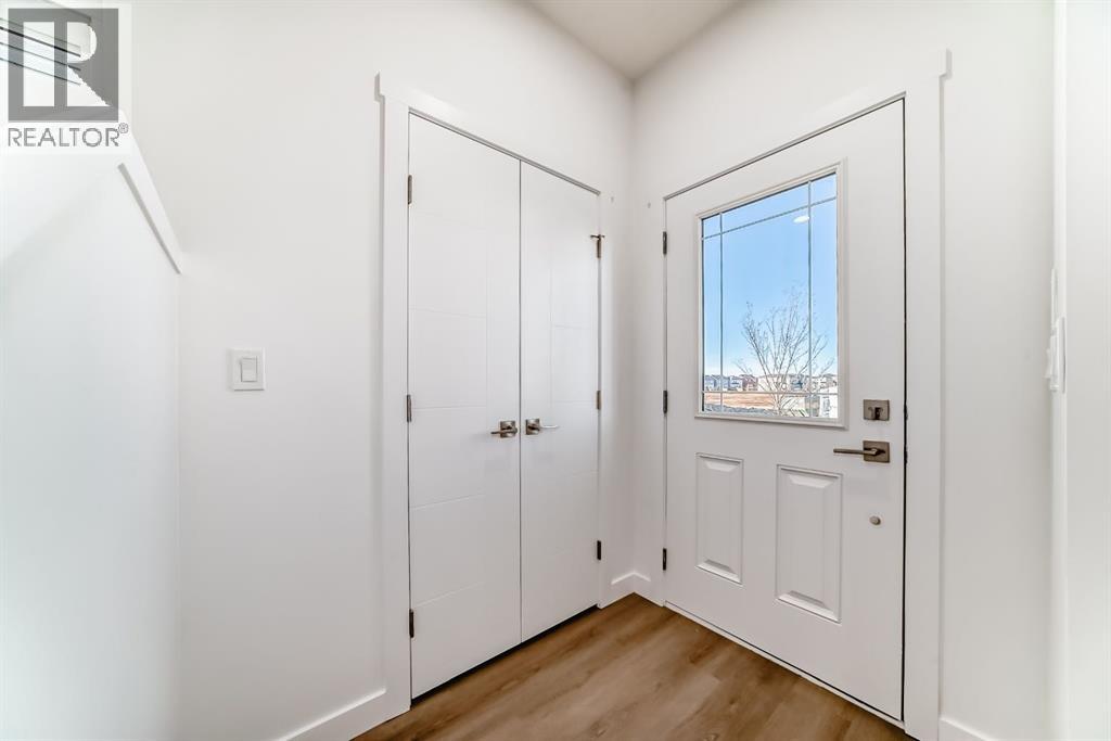 348 Cornerbrook Drive Ne, Calgary, Alberta  T3N 2J3 - Photo 4 - A2281551