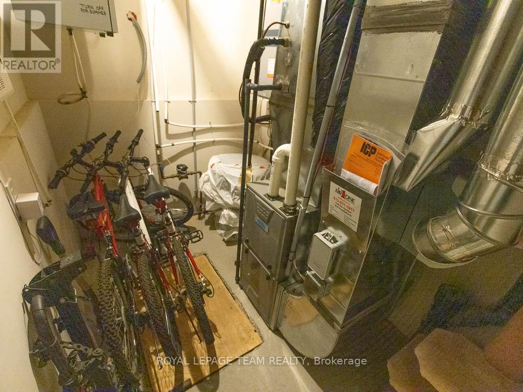 112 Greenfield Avenue, Ottawa, Ontario  K1S 5H7 - Photo 26 - X12742640