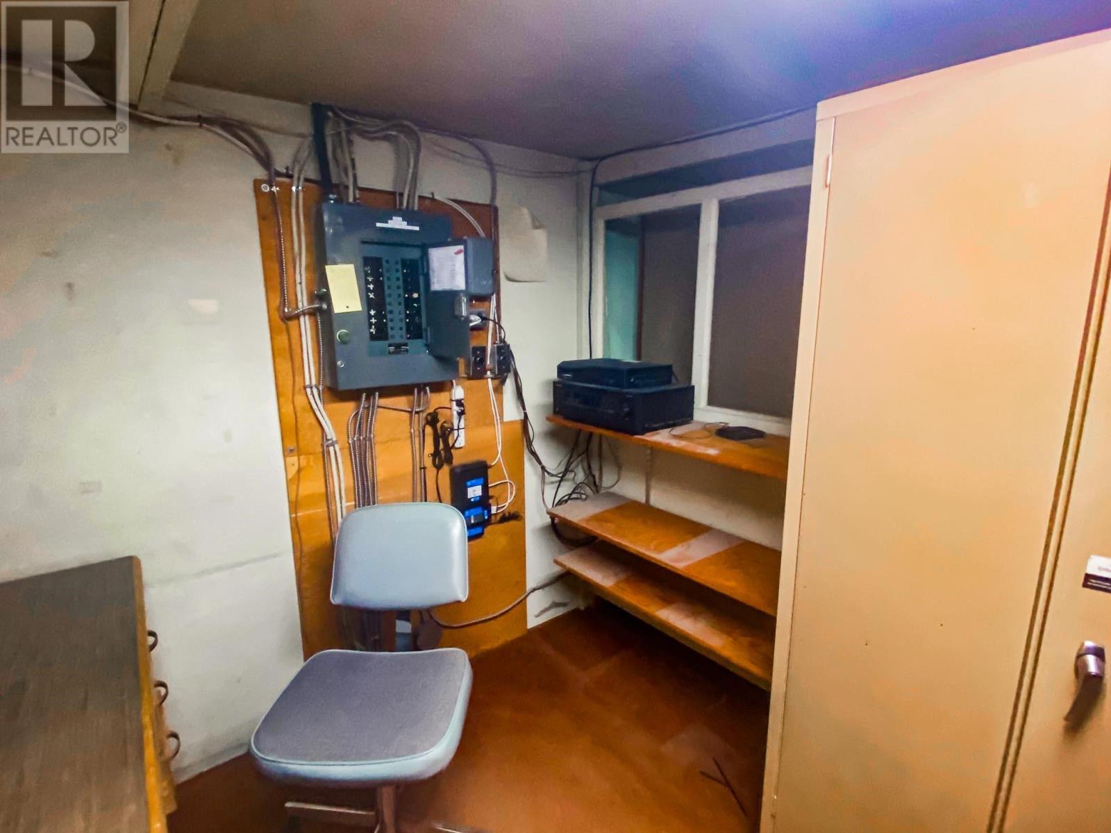 133 Main Street South, Kenora, Ontario  P9N 1T1 - Photo 26 - TB2600142