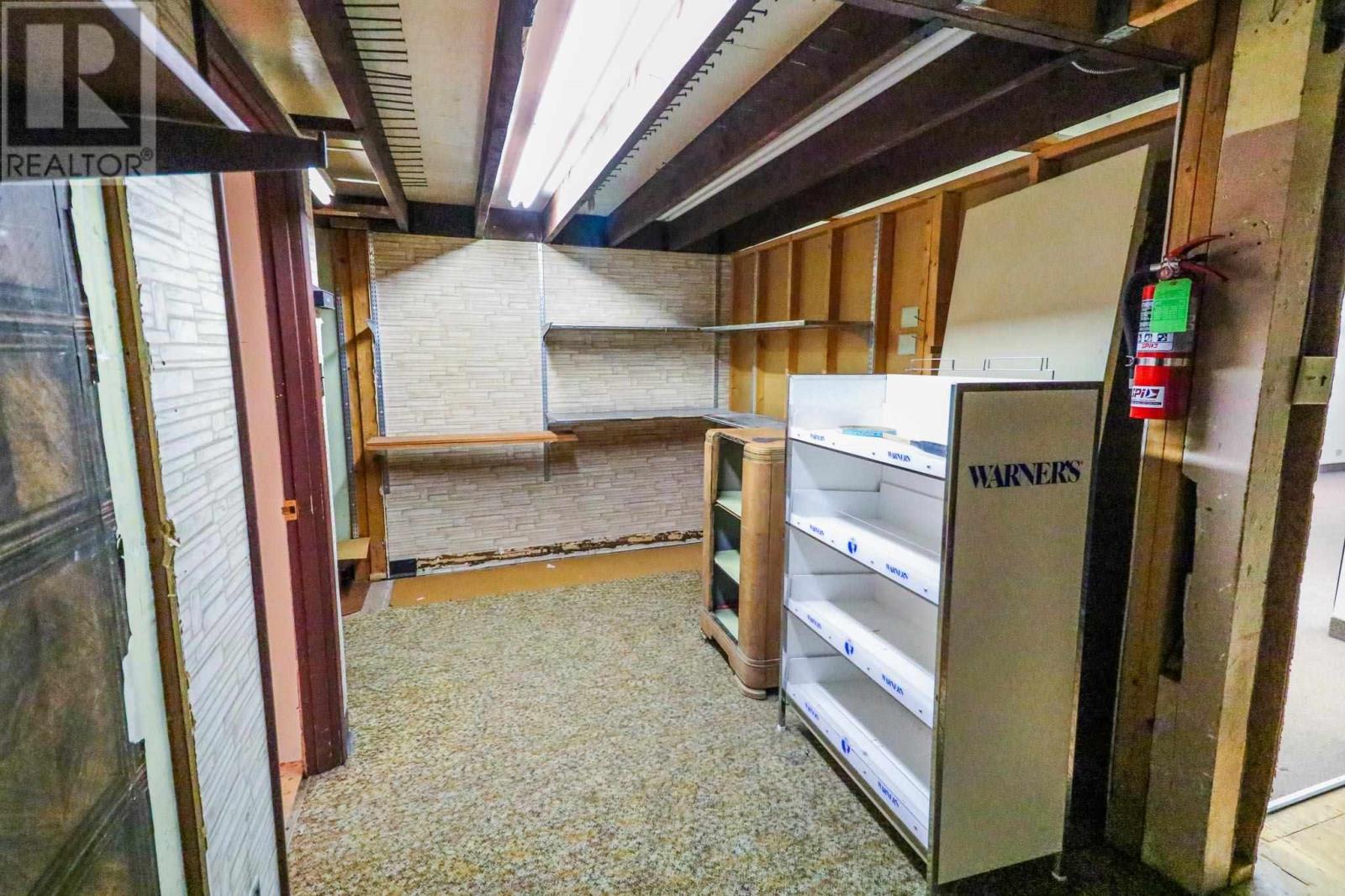 133 Main Street South, Kenora, Ontario  P9N 1T1 - Photo 33 - TB2600142