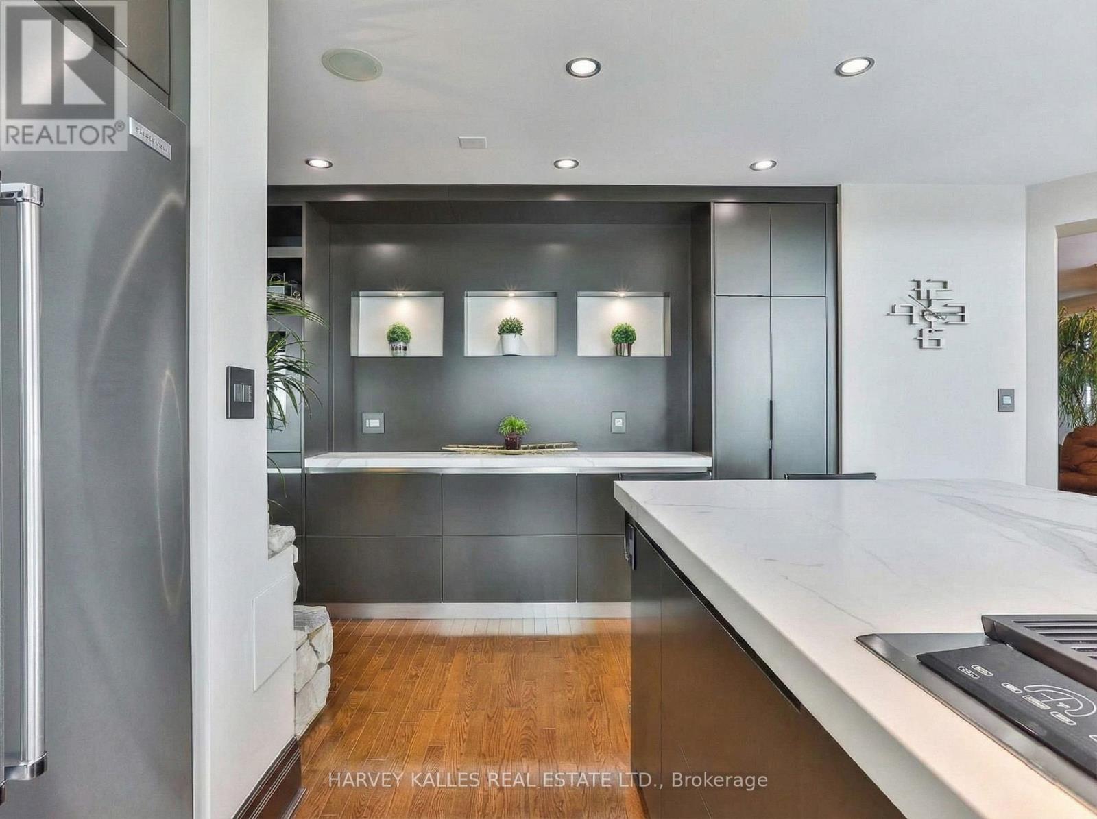 2701 - 300 Bloor Street E, Toronto, Ontario  M4W 3Y2 - Photo 17 - C12738490