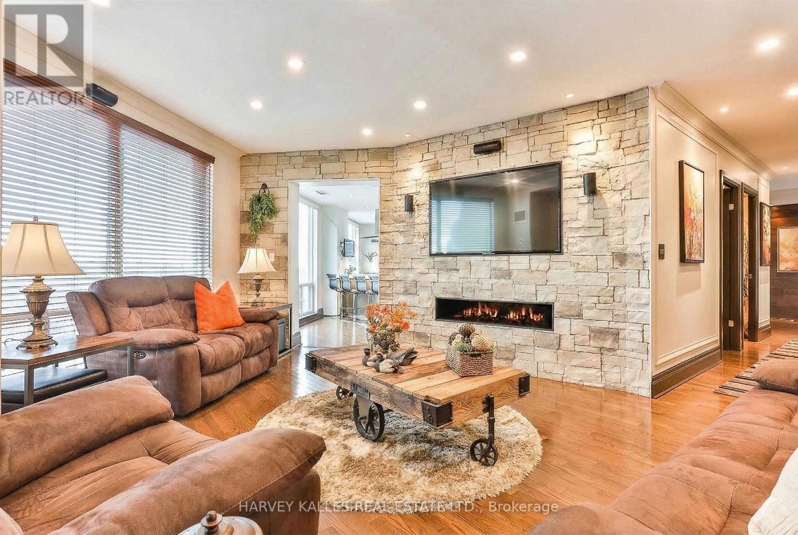 2701 - 300 Bloor Street E, Toronto, Ontario  M4W 3Y2 - Photo 19 - C12738490