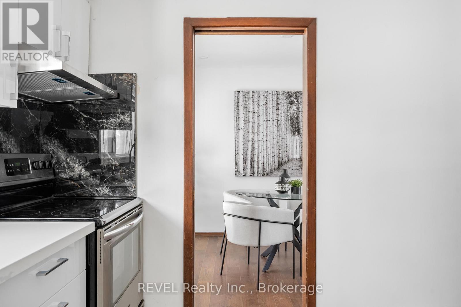 747 Parkdale Avenue, Fort Erie, Ontario  L2A 5B7 - Photo 15 - X12742638