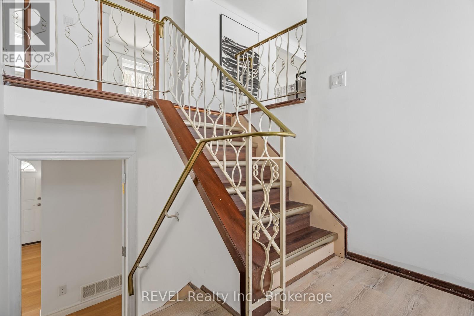 747 Parkdale Avenue, Fort Erie, Ontario  L2A 5B7 - Photo 28 - X12742638