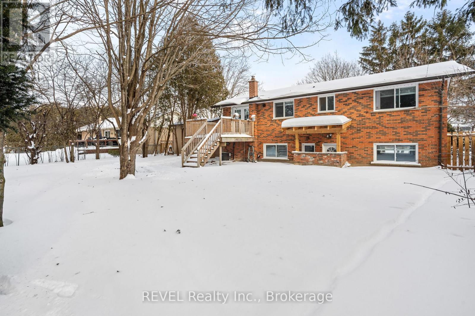 747 Parkdale Avenue, Fort Erie, Ontario  L2A 5B7 - Photo 42 - X12742638
