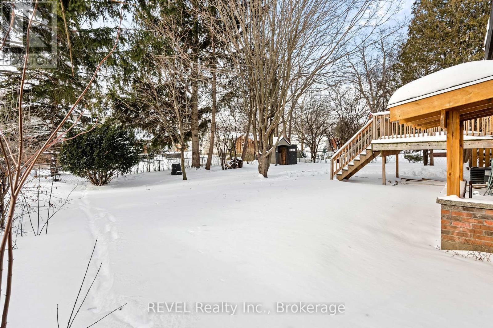 747 Parkdale Avenue, Fort Erie, Ontario  L2A 5B7 - Photo 43 - X12742638