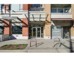 715 221 UNION STREET, Vancouver, British Columbia