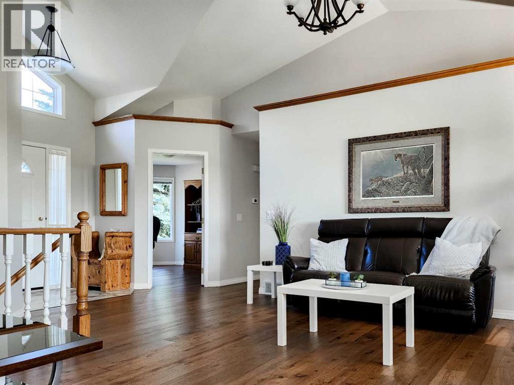 41 Westlyn Drive, Claresholm, Alberta  T0L 0T0 - Photo 5 - A2250103