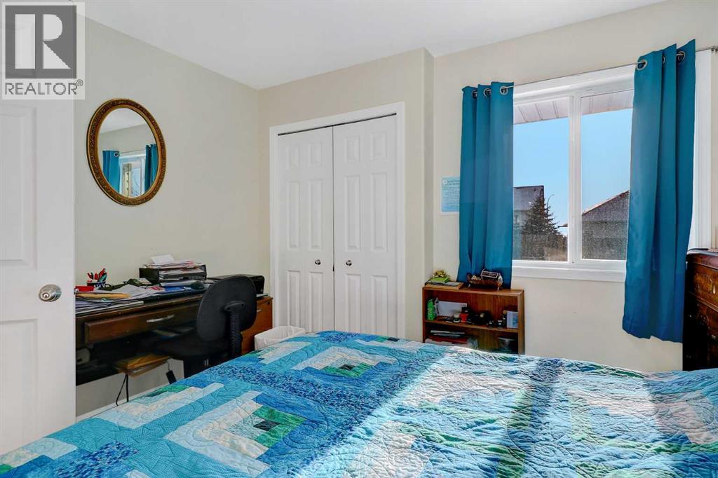 706 7 Street, Beaverlodge, Alberta  T0H 0C0 - Photo 17 - A2279799