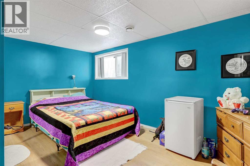 706 7 Street, Beaverlodge, Alberta  T0H 0C0 - Photo 22 - A2279799