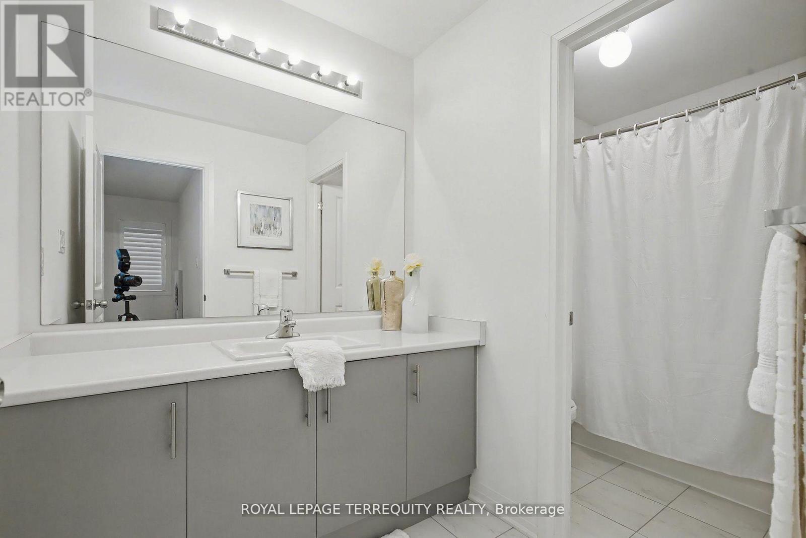 39 Crows Nest Lane, Clarington, Ontario  L1C 4A9 - Photo 21 - E12742542