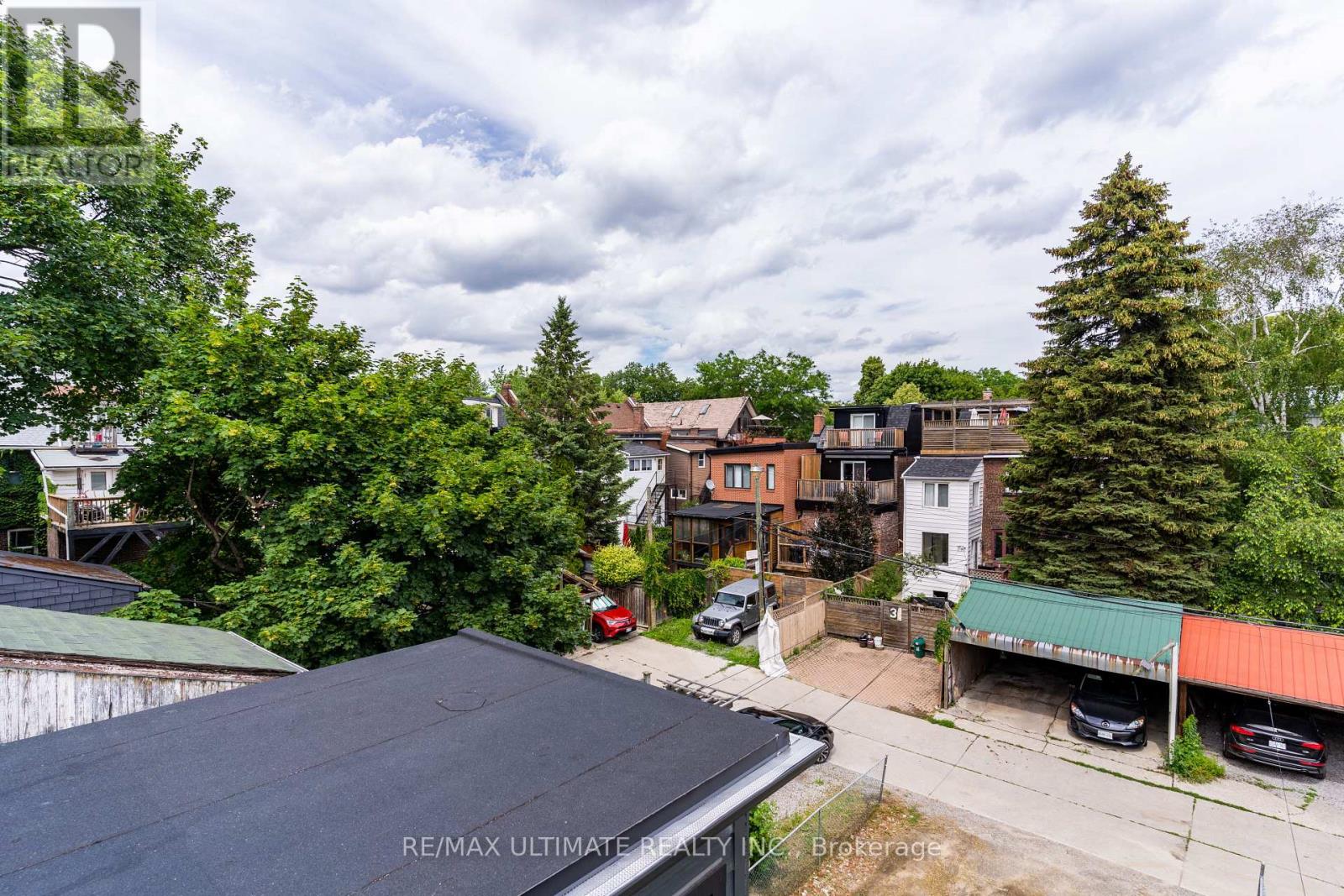 Upper - 29 Brookmount Road, Toronto, Ontario  M4L 3M9 - Photo 24 - E12742602