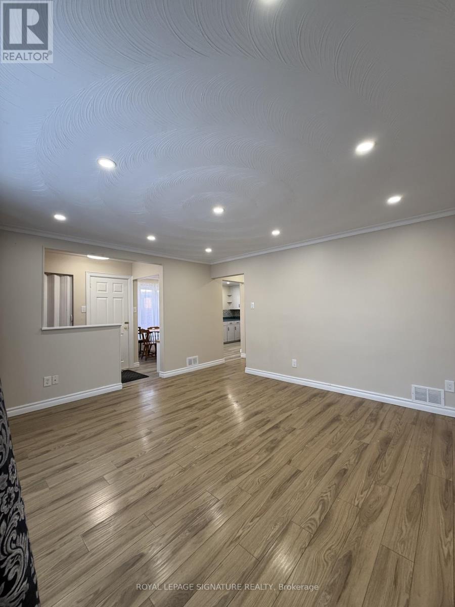 Main - 103 Cleta Drive, Toronto, Ontario  M1K 3G8 - Photo 9 - E12742654