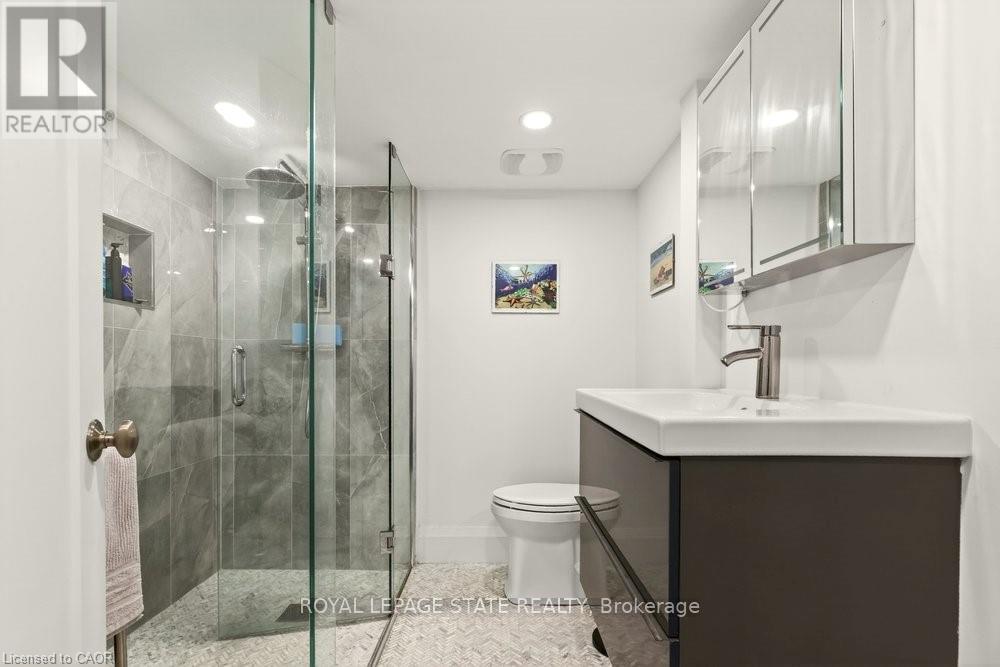 17 Gary Avenue, Hamilton, Ontario  L8S 1Y2 - Photo 39 - X12723878