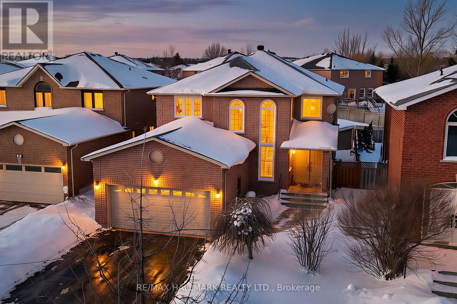 32 LENO MILLS AVENUE, Richmond Hill, Ontario