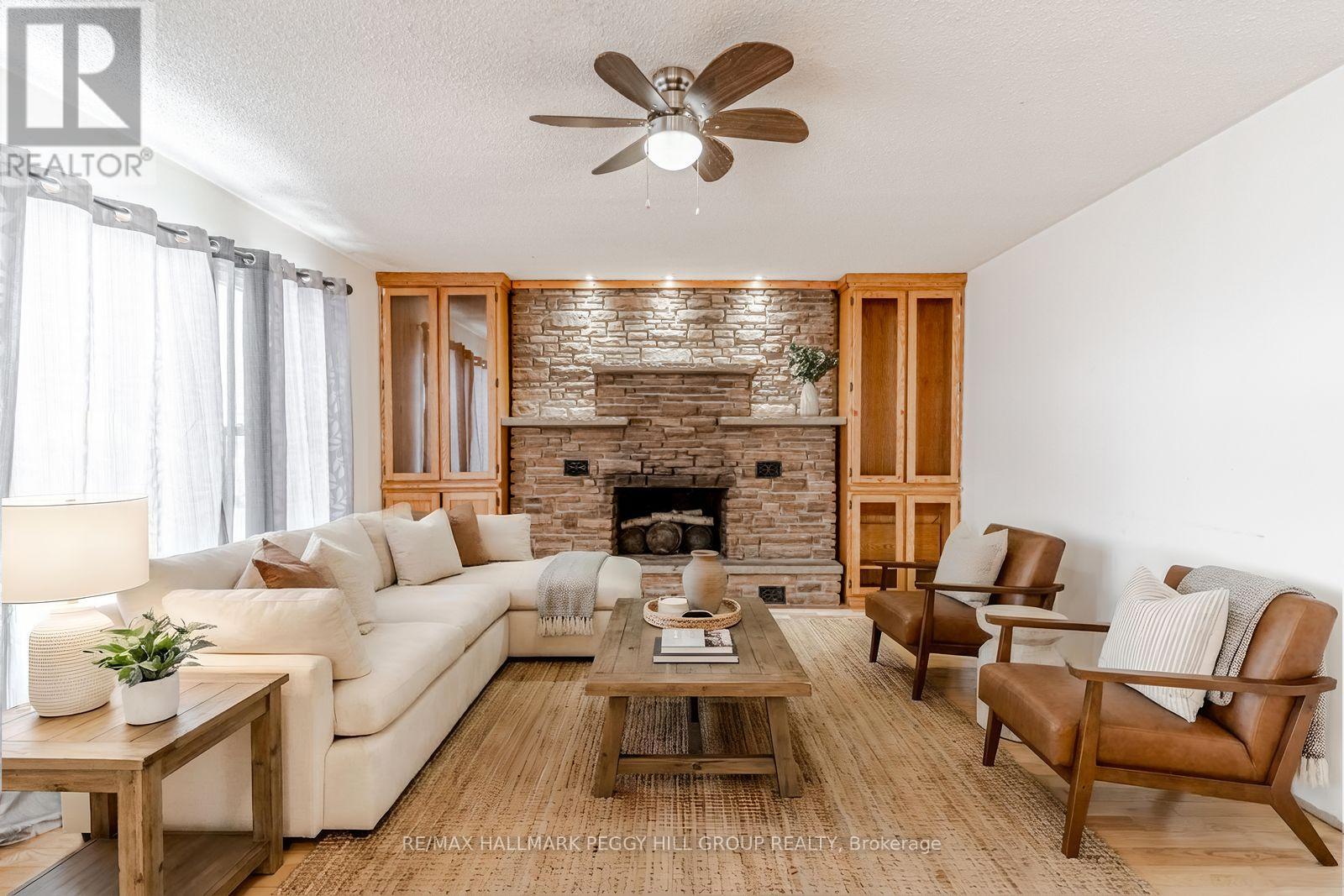 163 Patterson Boulevard, Tay (Port Mcnicoll), Ontario  L0K 1R0 - Photo 3 - S12742644