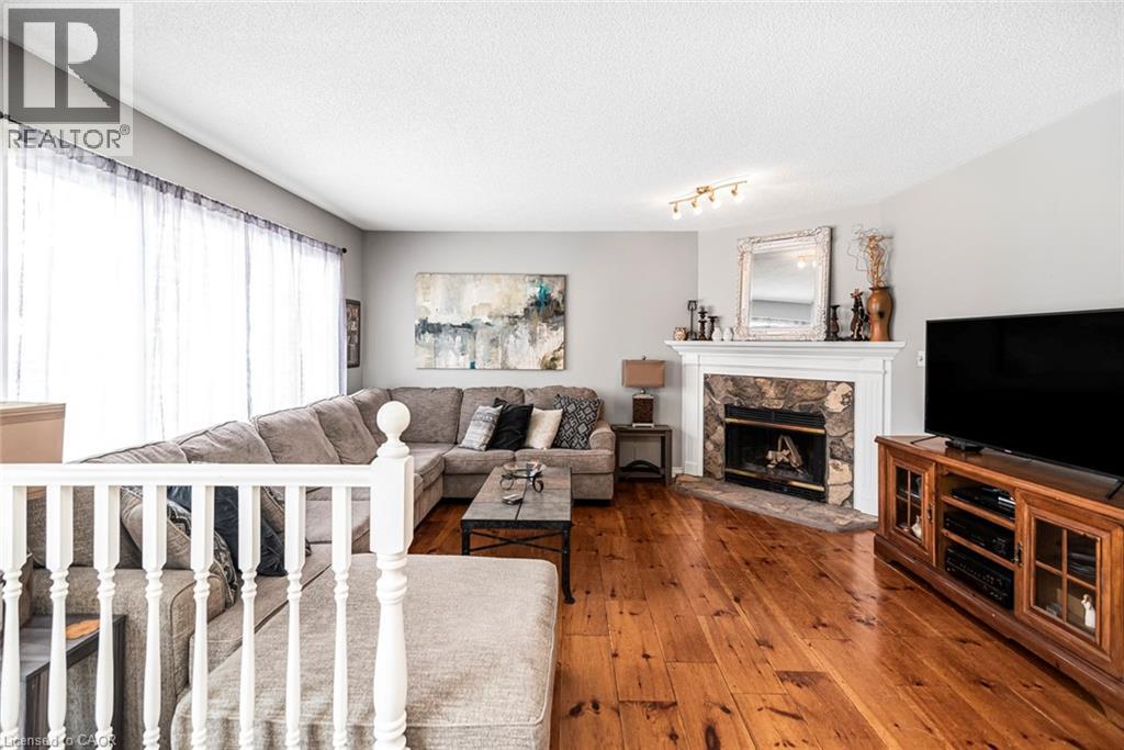 43 Buchanan Drive, Caledonia, Ontario  N3W 1H1 - Photo 8 - 40801678