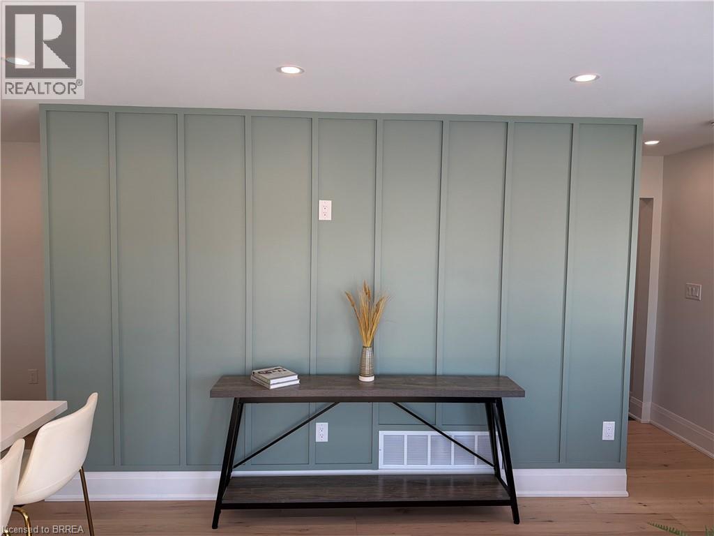 50 Fife Street W, Caledonia, Ontario  N3W 1J2 - Photo 9 - 40801276